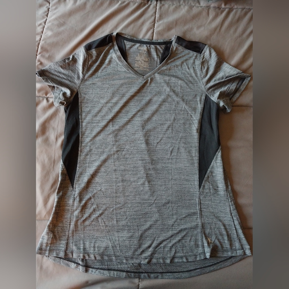 Danskin Now grey & black activewear top